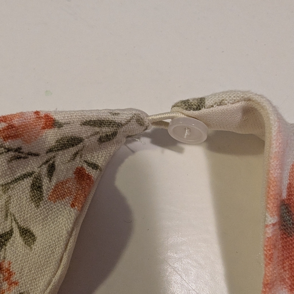 Lush Tie-Back Floral Top, Size Medium - Picture 11 of 14